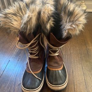 Sorel Joan of arctic boots- new size 10 women’s